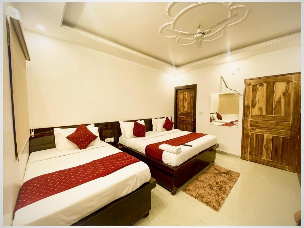 Townhouse 03 Hotel آغْرا المظهر الخارجي الصورة