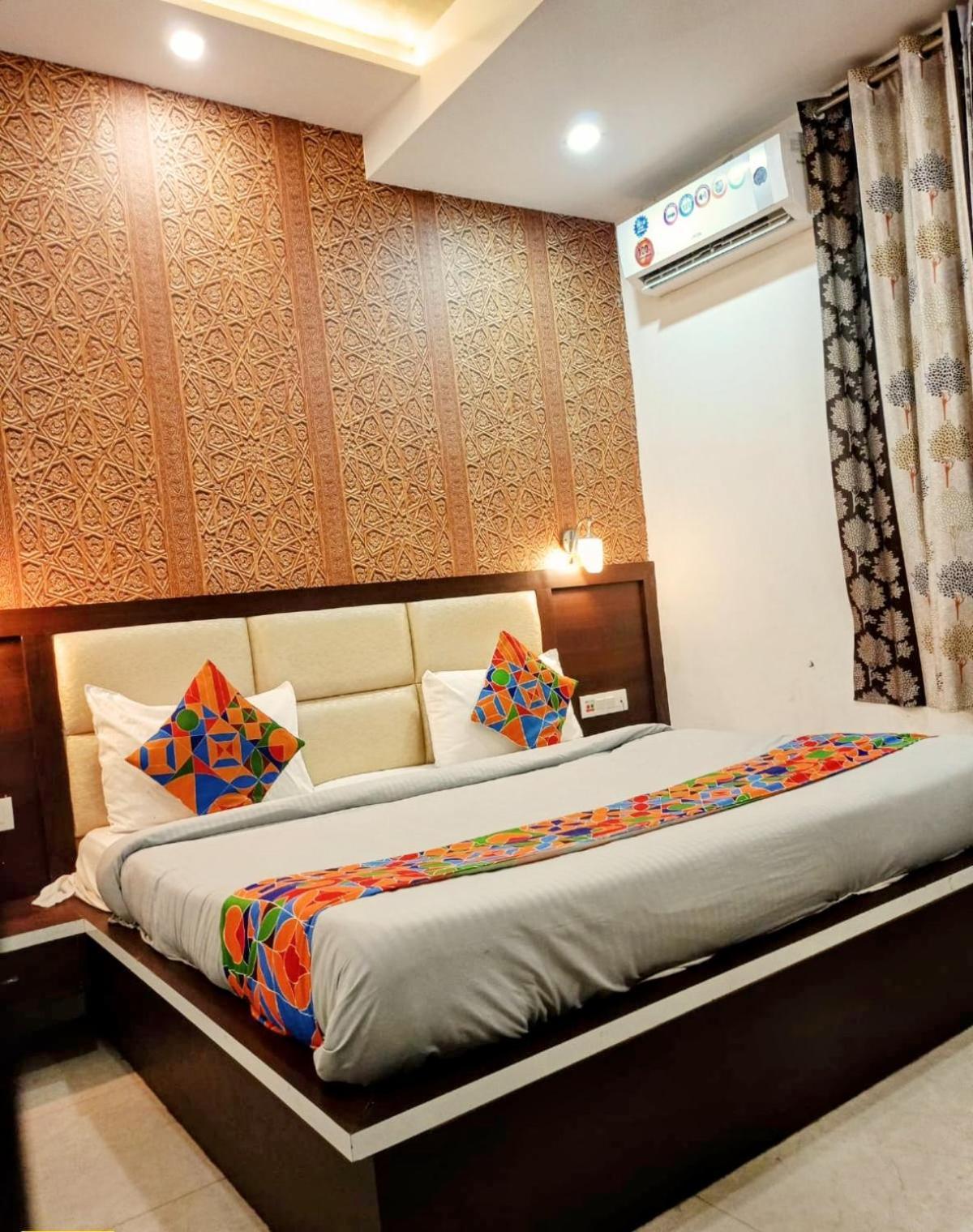 Townhouse 03 Hotel آغْرا المظهر الخارجي الصورة