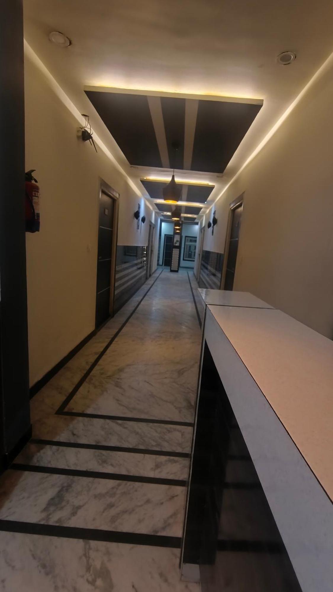 Townhouse 03 Hotel آغْرا المظهر الخارجي الصورة